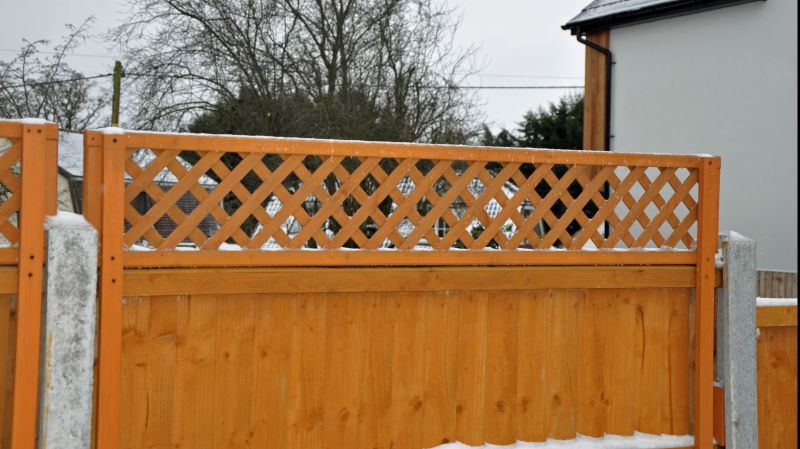 Lattice Top Wood Fence